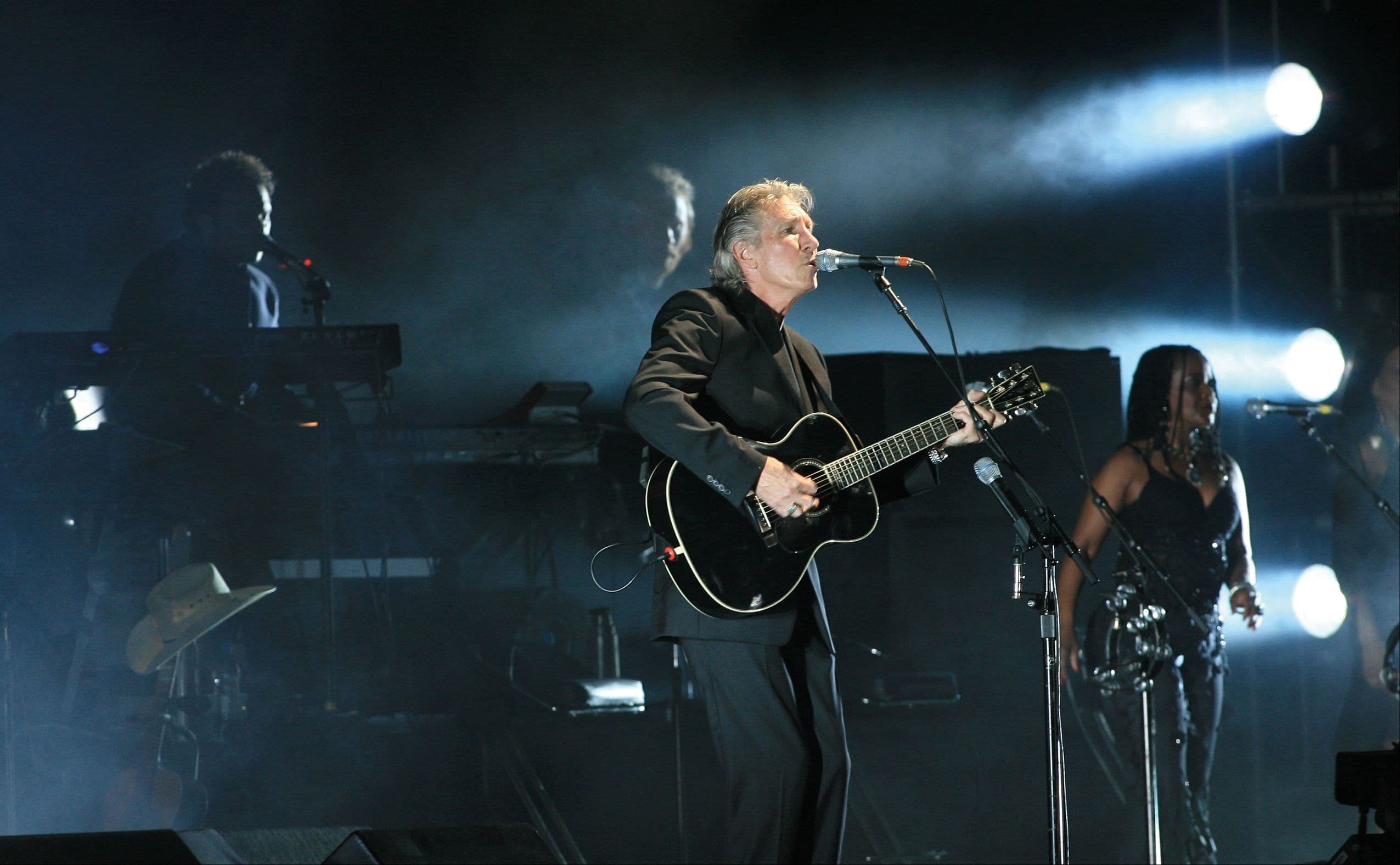 Roger Waters, Us + Them