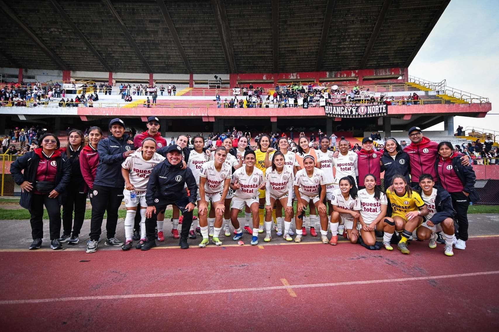 Triunfo de altura: Universitario Femenino venció por 3-0 a Flamengo FBC en Huancayo