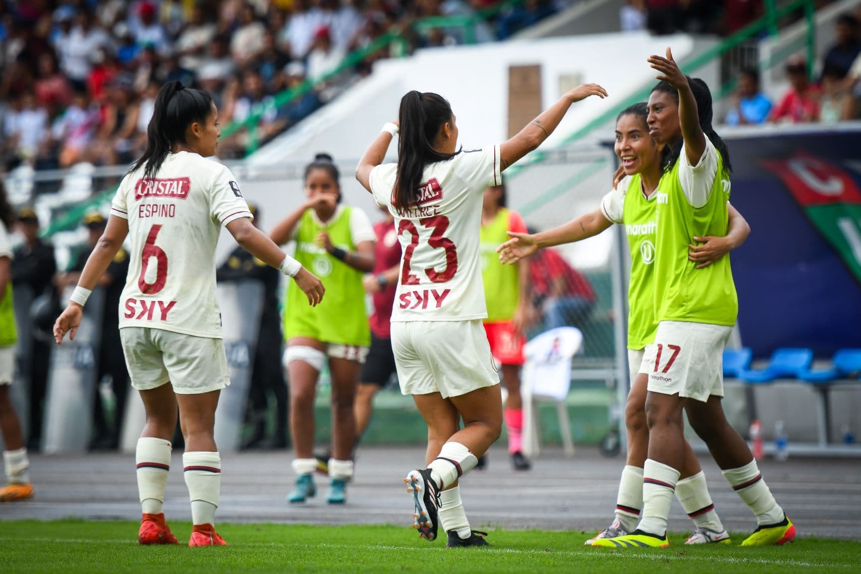 Ganó, gustó y goleó: Universitario venció a Biavo FC por 9 - 1
