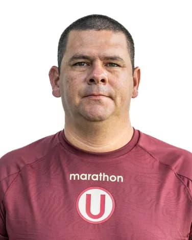Conrad Flores
