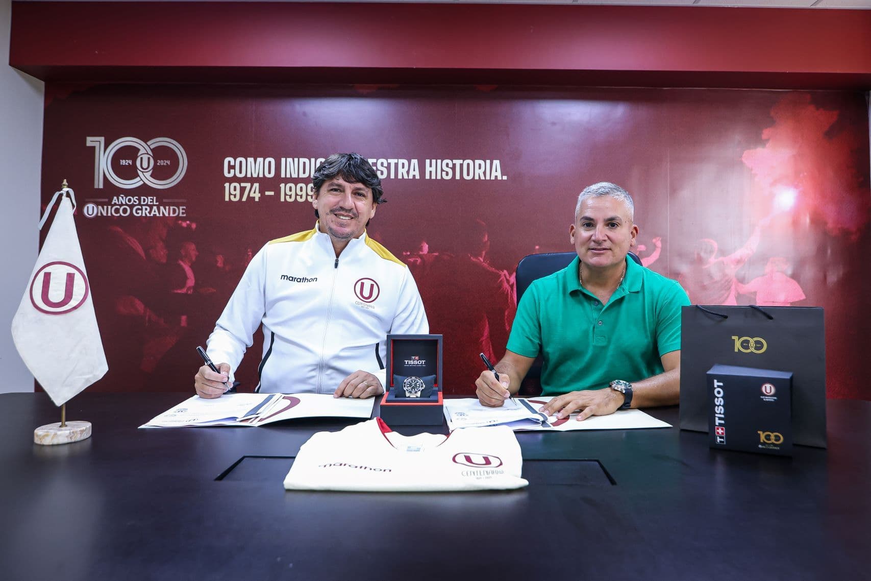 Universitario y Tissot se unen para celebrar el centenario con reloj de colección