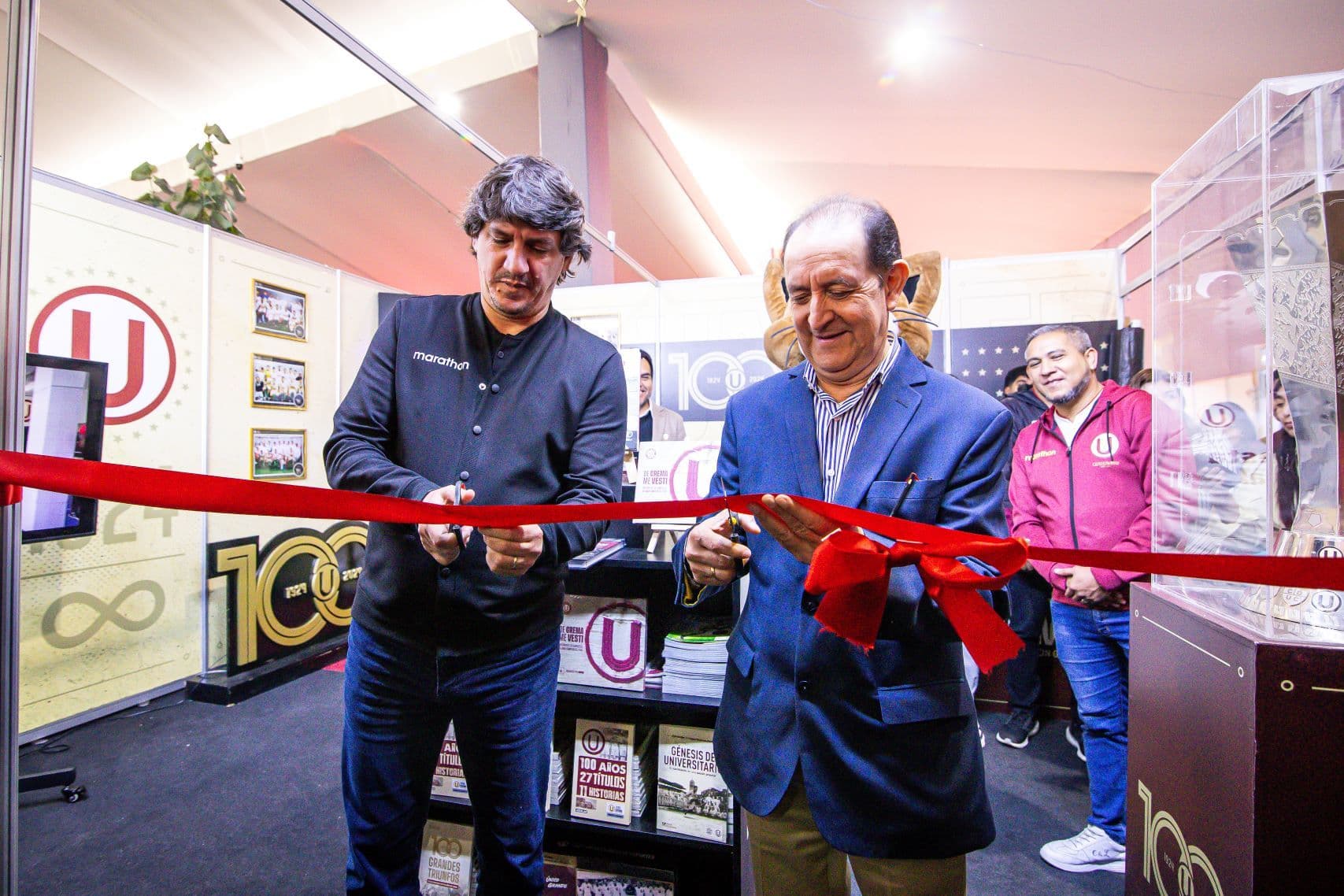 Universitario de Deportes participa por primera vez en la Feria Internacional del Libro