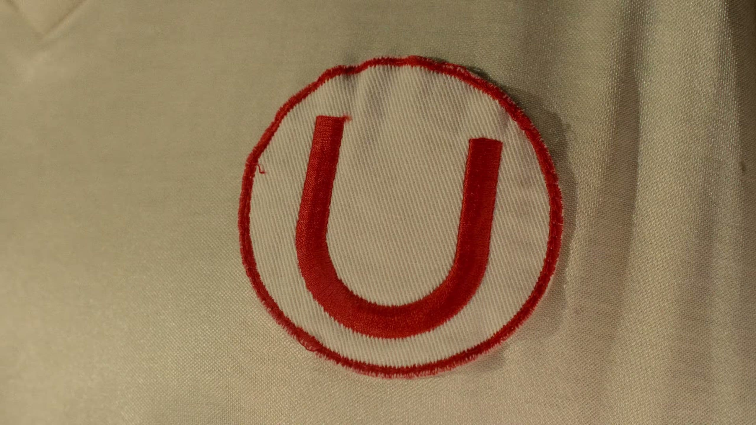 Escudo del Club Universitario de Deportes
