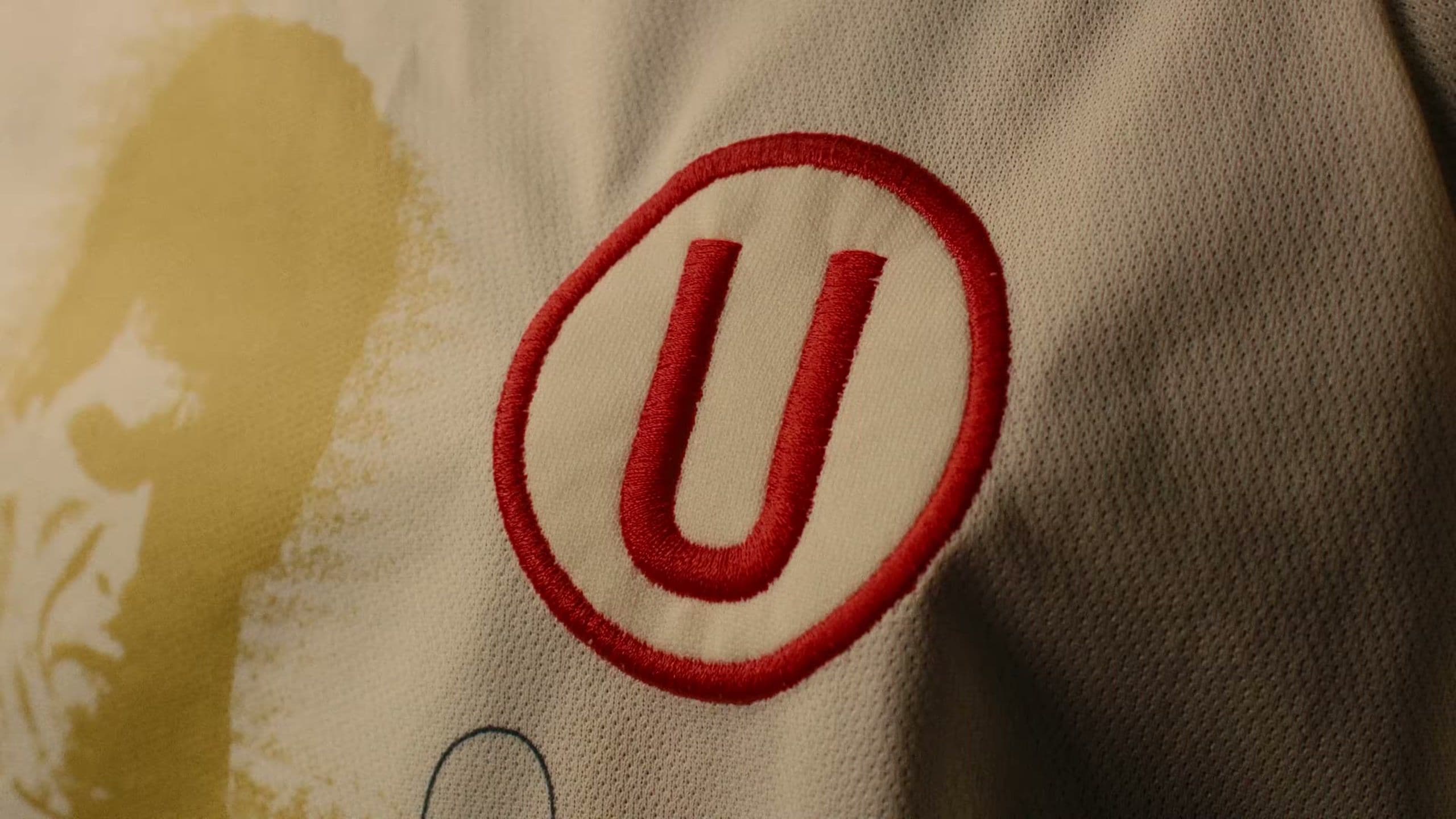 Escudo del Club Universitario de Deportes
