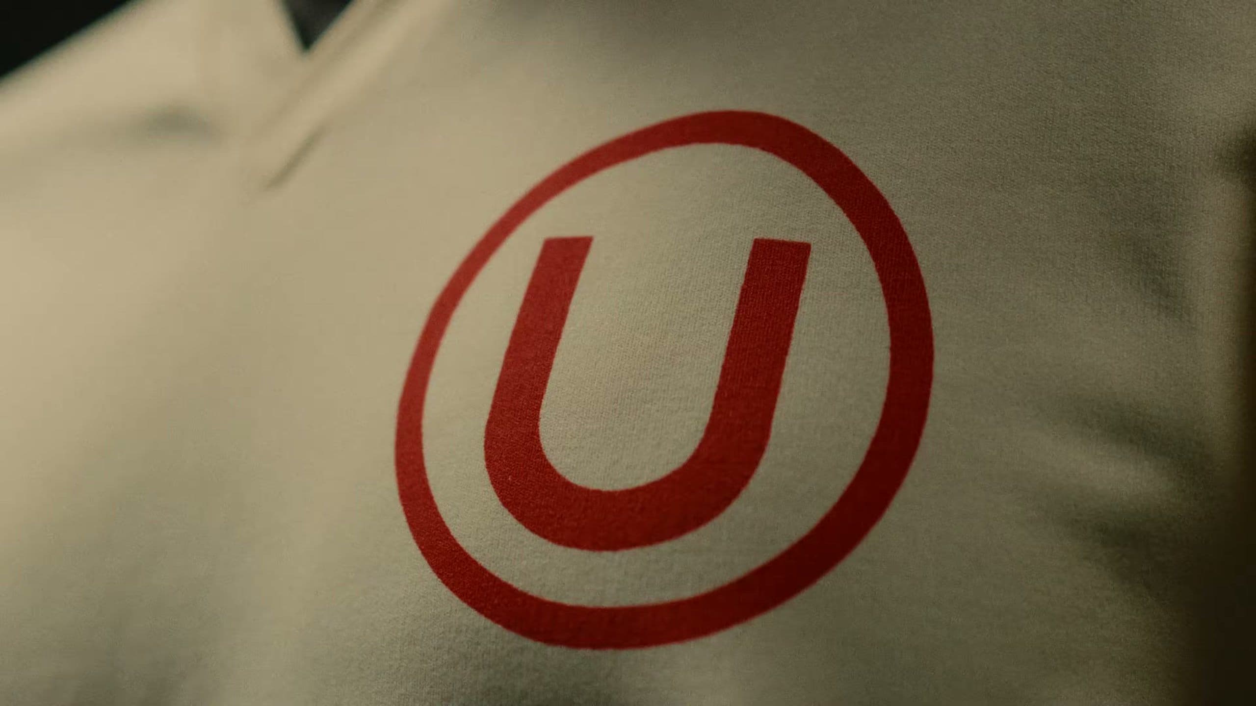 Escudo del Club Universitario de Deportes