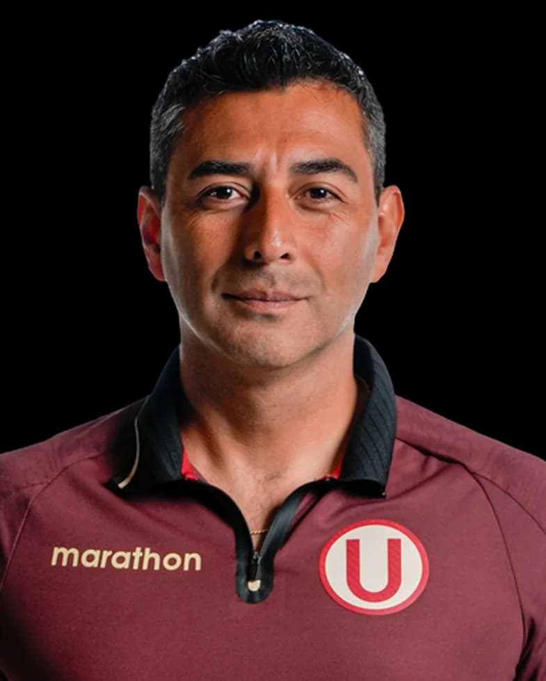 Carlos Véliz