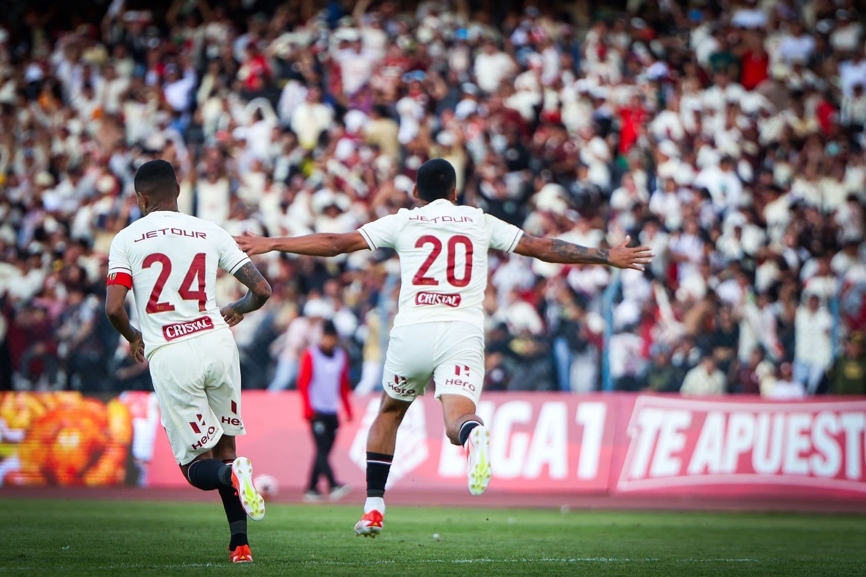 Con la garra de siempre: Universitario empató 1-1 con Sport Huancayo en la ‘Incontrastable’
