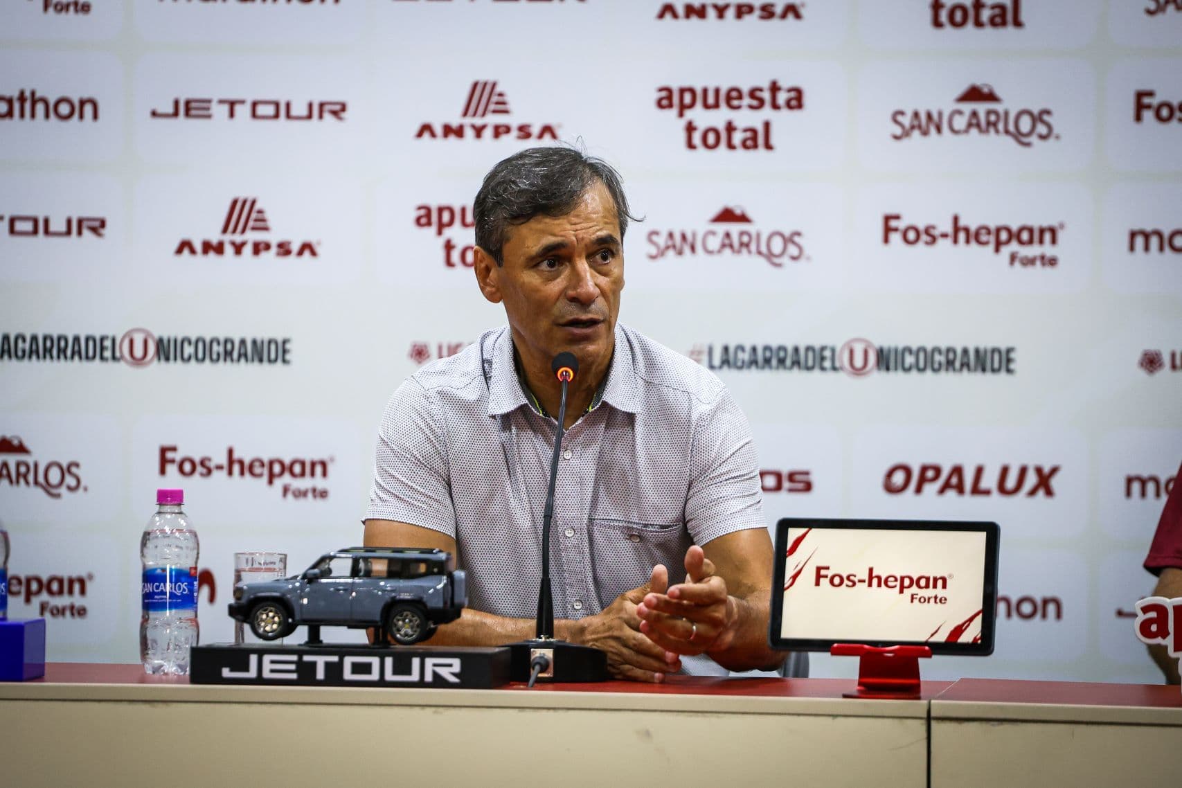 Fabián Bustos: “Los chicos consiguieron una victoria importante”