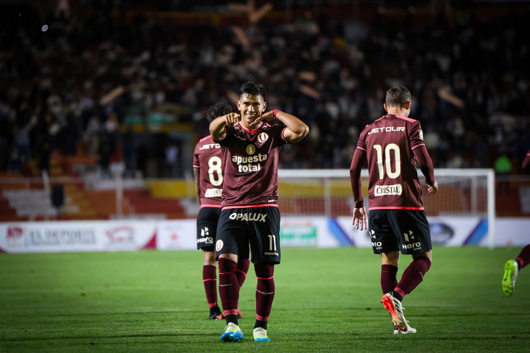 En la altura de Cusco, Universitario rescató un punto al empatar 2-2 con Deportivo Garcilaso
