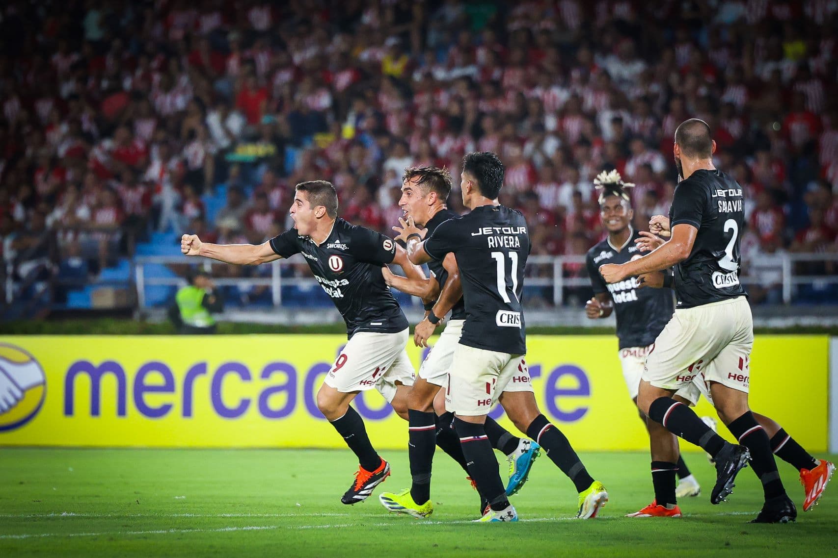 Punto amargo en Barranquilla: Universitario igualó 1-1 con Junior en Colombia