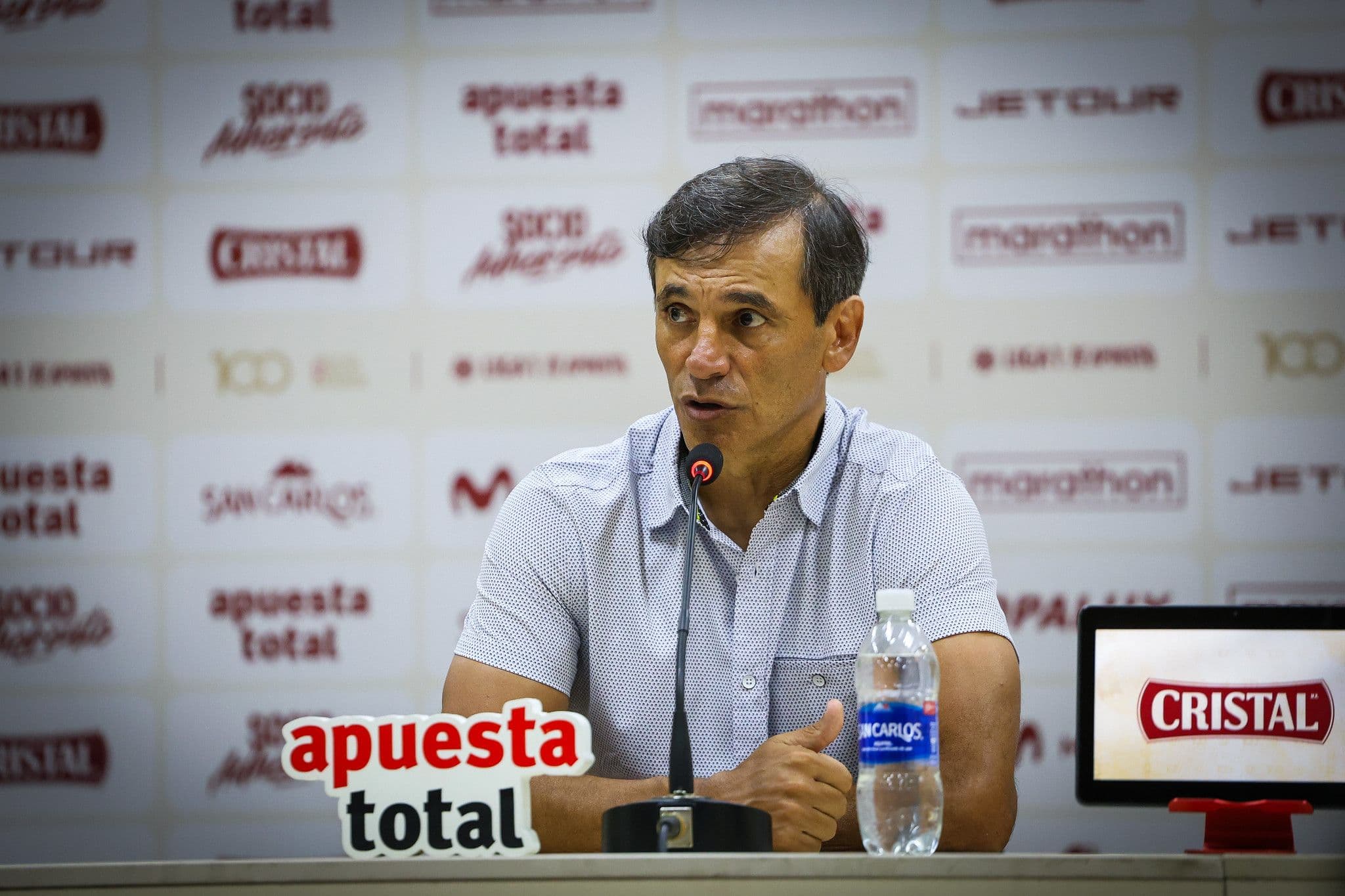 Fabián Bustos sobre el triunfo ante Grau: “Nunca bajamos los brazos”