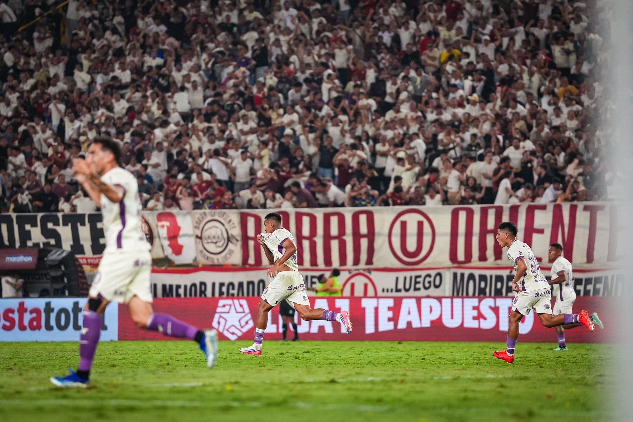 Universitario empató 2-2 con Melgar por el Torneo Clausura