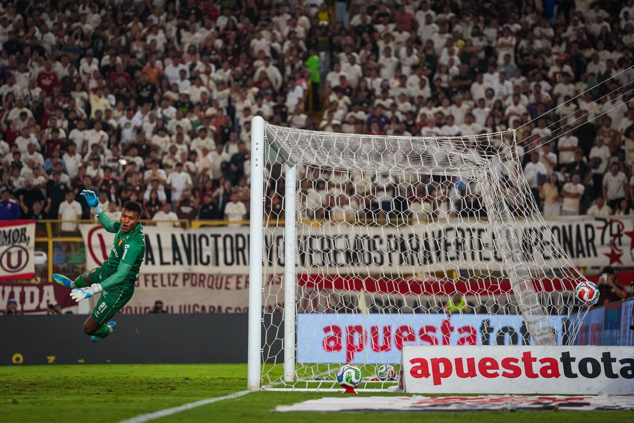 © Club Universitario de Deportes