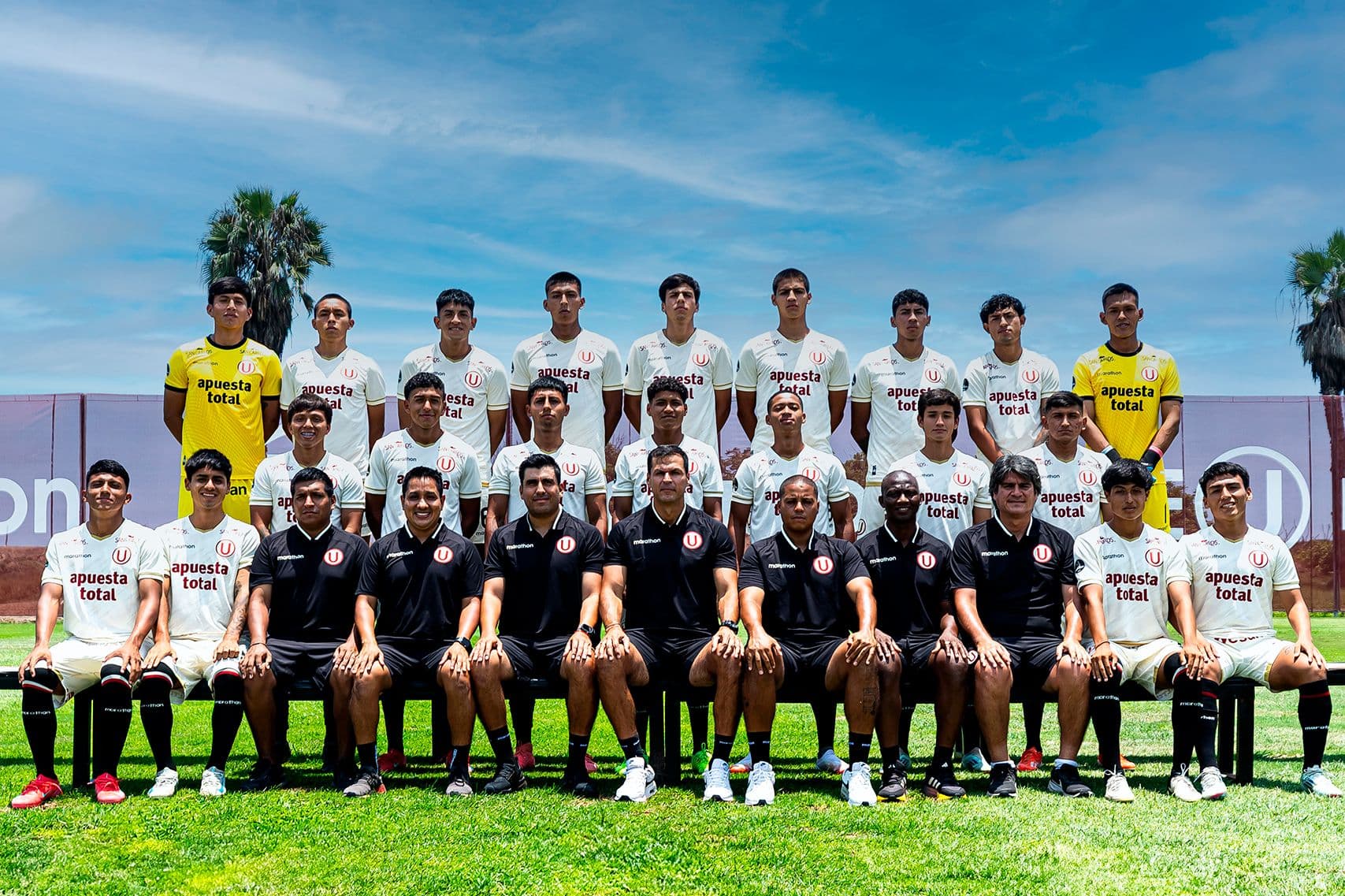 Universitario quedó listo y viaja a Paraguay a disputar la Copa Libertadores Sub-20
