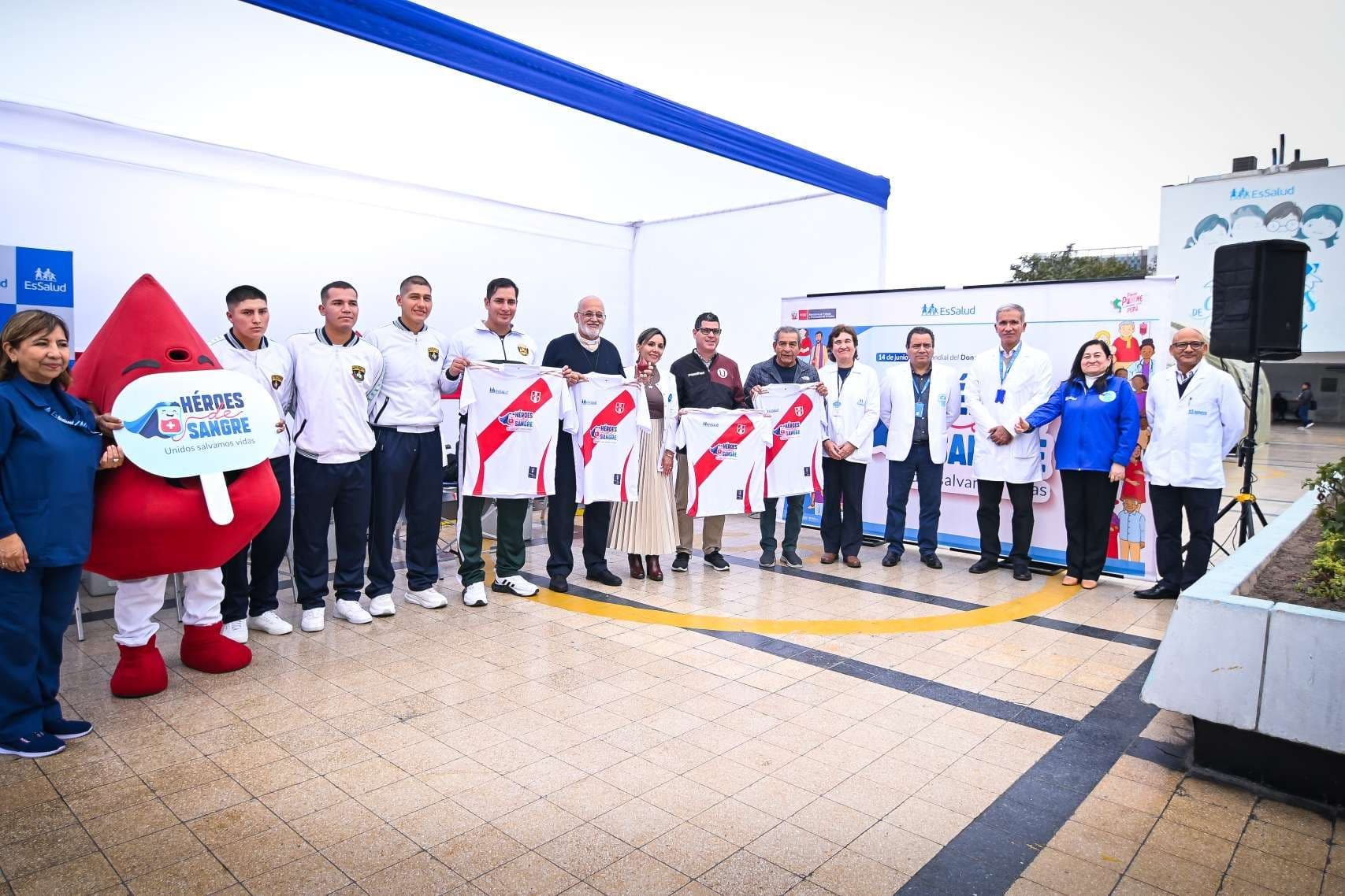 Universitario se suma a la campaña “Héroes de Sangre” de EsSalud