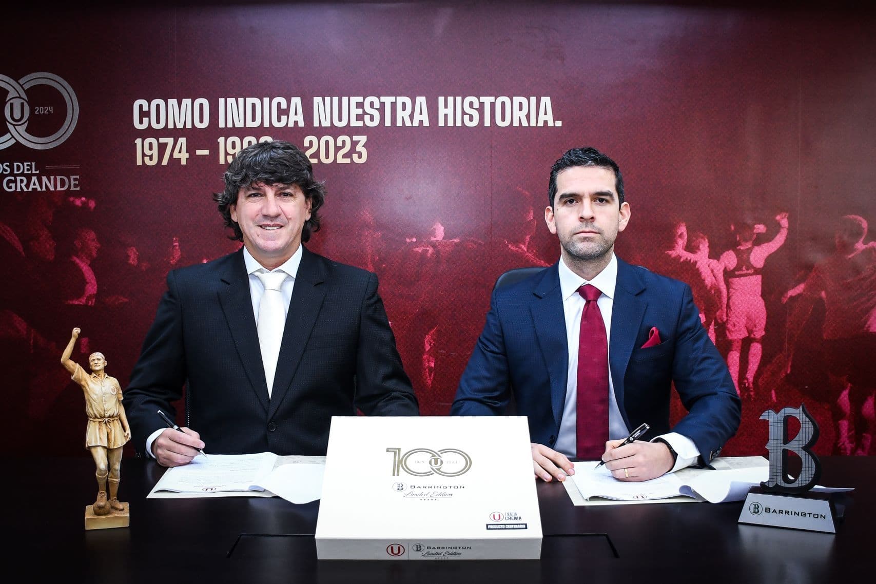 Universitario y Barrington presentan edición limitada de fino casimir por el Centenario