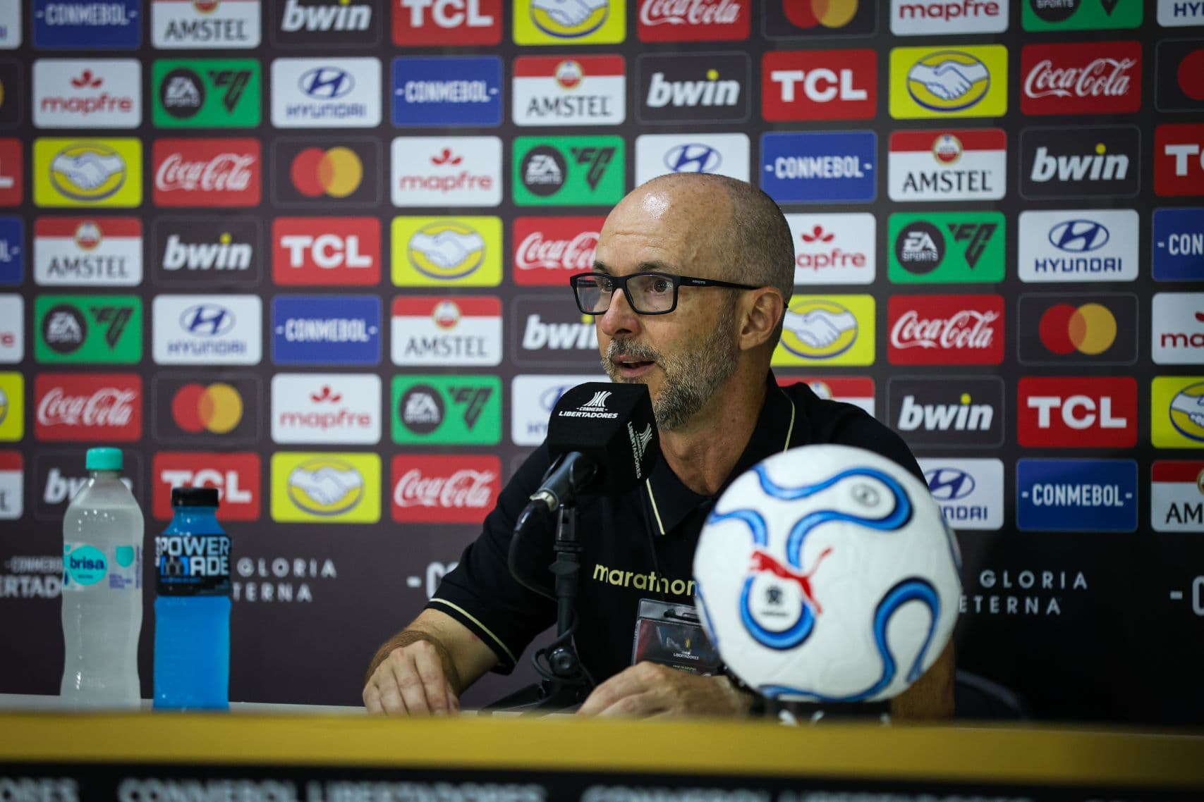 Javier Rabanal: “Son cuatro partidos que no nos anotan, eso es importante, nos reafirma”
