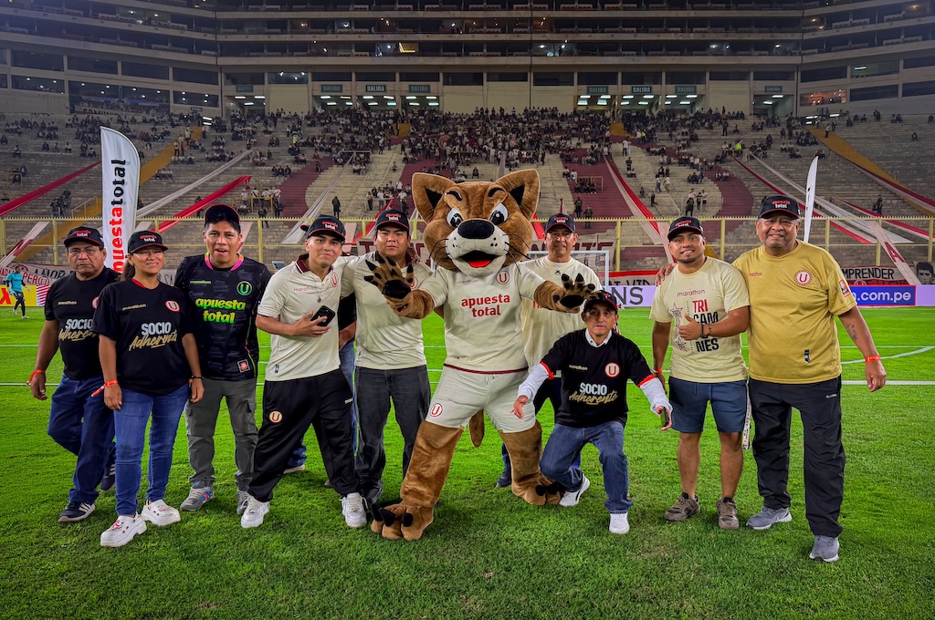 ¡ACTIVACIÓN A RAS DE CANCHA: EL RETO APUESTA TOTAL!